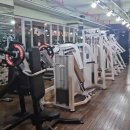 아이언 헬스클럽 이미지