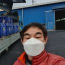 생선잡는 기술을 전수해주시는 분들 이미지