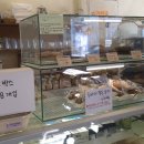 어나더하이 | 📒 두쫀쿠 도감12 [서울 군자] 카페 어나더쏭 군자점 두쫀쿠(두바이쫀득쿠키) 먹는법, 평일 방문 솔직 후기