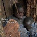 [월드비전X정애리] 12살 가장이 된 라파엘 이미지
