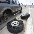 국이타이어 이미지