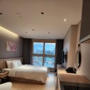 삼미시장(A, B동) 개방화장실 | 체스터톤스 속초: 원룸 스탠다드 더블 치유인 온천 사우나 PKG / 내돈내산 커플여행 속초 여행 호캉스...
