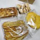 누리 (nuri) | 광주 계림동 베이커리 카페 누리(nuri) 디저트맛집 마늘바게트 추천