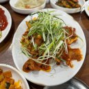 이은영모듬김치찌개 인계본점 이미지