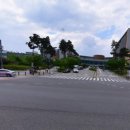 정문 앞 건널목 이미지