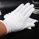 하얀장갑 이미지
