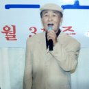 비내리는 호남선의 주인공 손인호의 인생 첫무대 이미지