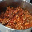 살짝 매콤등뼈찜 이미지