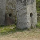 남원 만복사지 당간지주 | 남원 만복사지 당간지주(南原 萬福寺址 幢竿支柱).전북