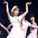 보라
