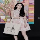 루이스타 휘트니스 | 스타 패션 탐구: 김연아 디올 에코백, 한소희 원피스!
