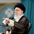 이란 최고지도자 벙커 폭격! 하메네이 살았을까? ...&#34;이란, 포르도 핵시설 공격받거나 하메네이 피살 땐 핵폭탄 제조 결단&#34; 이미지