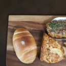 사려깊은빵집 | 안에 들게 맛있는 소금빵 맛집 '사려깊은 빵집' 내돈내산 후기: 소금빵, 클래식 스콘, 소세지 페스츄리...