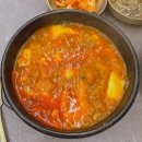 완뚝순두부 이미지