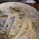 유가네왕만두 | [공주 맛집] 현지인이 줄 서는 해물칼국수 1티어, 유가네칼국수 공주본점 (만두 필수)