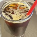 할리스커피 콜드브루 후기 깔끔한 맛과 쌉싸름함이 균형 잡힌 한 잔