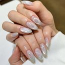 청초한 민트 시럽 자석네일로 완성하는 여름 무드네일 이미지