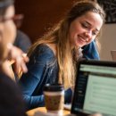 에이트(eight) 이미지