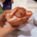 대전신세계백화점, 발렌타인데이 행사 진행(gourmet street)