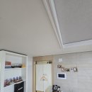 신우희가로아파트 | 인테리어 진영부분도배 누수보험처리 진영 신우 희가로 아파트 거실 천정 석고보드 교체 및 전체 실크...