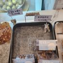 카페 음료와 디저트 이미지