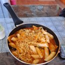 주말이당, '치킨과 떡볶이'로 아침먹음~ 이미지