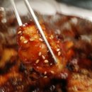 꾸부라꼬숯불두마리치킨 이미지
