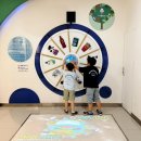 화목맑은물순환센터 1층
(기후변화홍보체험관) 화장실 | 6월 환경의 날 아이와 가볼만한 곳 김해시 기후변화홍보체험관