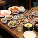 두툼한 숯불생고기 이미지