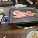 돼지한마리 이미지