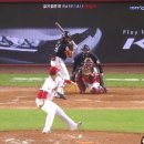 [KBO] 데뷔 첫 세이브를 올린 2001년생 고졸신인 기아 정해영.gif 이미지