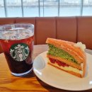 스타벅스 서울웨이브아트센터점 | 서울 반포 한강뷰 카페 스타벅스 서울웨이브아트센터점