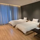 일라이트호텔 | [일라이트호텔] 영동 일라이트호텔 디럭스 골프 4인후기 : 차라리 2인실 2개 쓰시라..