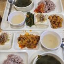 어바웃샤브이대점 | 샤브샤브 먹으러 신촌까지 온 사람이 되어버린 대학원생의 <어바웃 샤브 이대점 첫 후기>