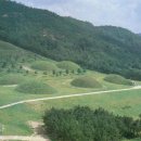 능산리 고분군 1호분 위 이미지