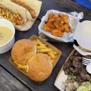 대평딸기 조형물 | 경기도민들과 제주여행한 후기; 희야국수, 그레이베이스, 수목원길 야시장, 제주와함께라면, 랜디스도넛...