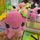 씨유보은점 | Give us bread, but give us roses.