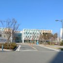 시립중앙도서관 열린광장 이미지