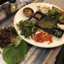 국대족 | 마포구 홍대 배달 인기맛집 국대족 국대반반 불족,보쌈세트