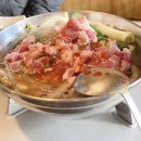 고기 굽는 남자 이미지