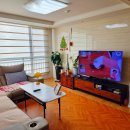 DIY 다용도 꽂이 만들기 | DIY 다이소 나무 선반 무타공 부착식 조명 만원으로 거실 아트월 셀프 인테리어 꾸며보기