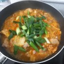 한끼김치찌개 이미지
