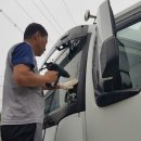 천안 아산 청주 화물차썬팅 출장썬팅 화물차용...입니다 벤츠 17톤 썬팅과 후방카메라 장착후기 입니다
