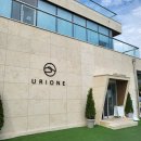 유리원(URIWON) | 용산저수지 뷰 맛집 : 우드 캐빈이 있는 독특한 카페 '유리원' 후기 / 가을에는 핑크뮬리가 가득함!