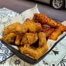 육회 뭉티기에 진심인 여자 이미지