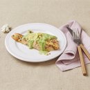 시금치크림소스 연어스테이크 이미지