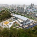 울산도서관, 주제가 있는 도서전(展) ‘균형 잡힌 일상을 위한 아날로그 처방전’도서 전시 이미지