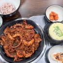 꽉찬소곱창 - 강동구 성안로 181 | 맛집 방이시장 '꽃낙지' 두 번째 방문! | 손가락보다 두툼한 오동통 낙지와 꽉 찬 소곱창 조합 솔직후기