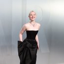 3/15 [다코타 패닝 + 엘 패닝] Vanity Fair 오스카 파티 이미지