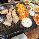 돌판삼겹살 이미지